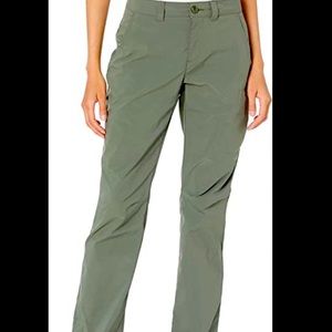 Amazon Essentials Women’s Woven Outdoor Pants